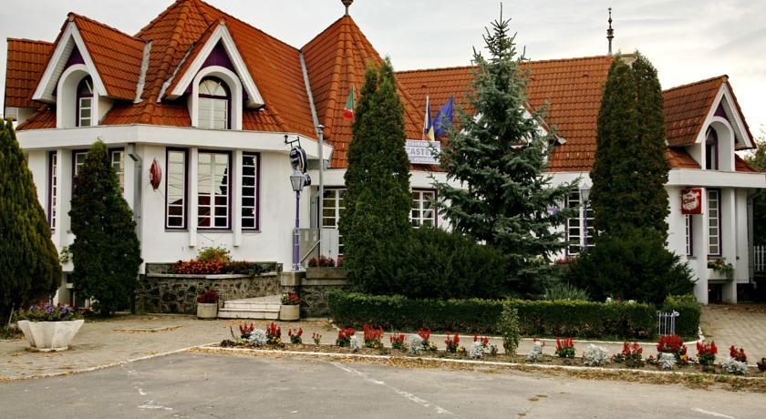 Hotel Castel Sfantu Gheorghe  Luaran gambar