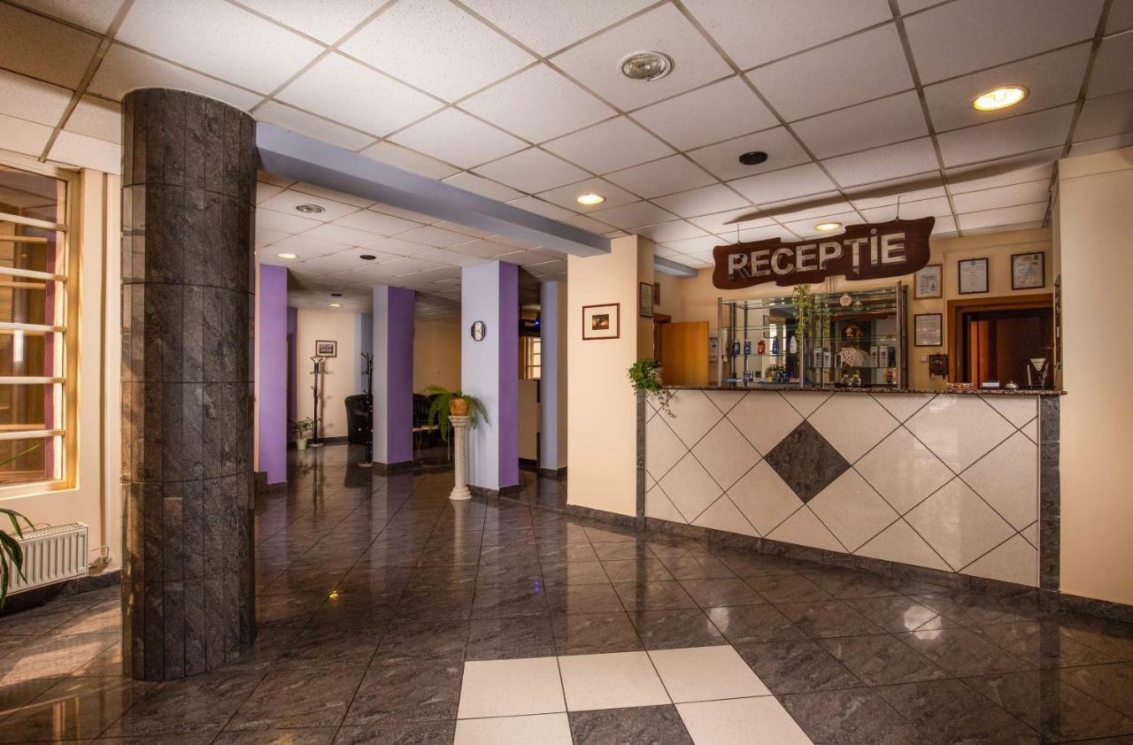 Hotel Castel Sfantu Gheorghe  Luaran gambar
