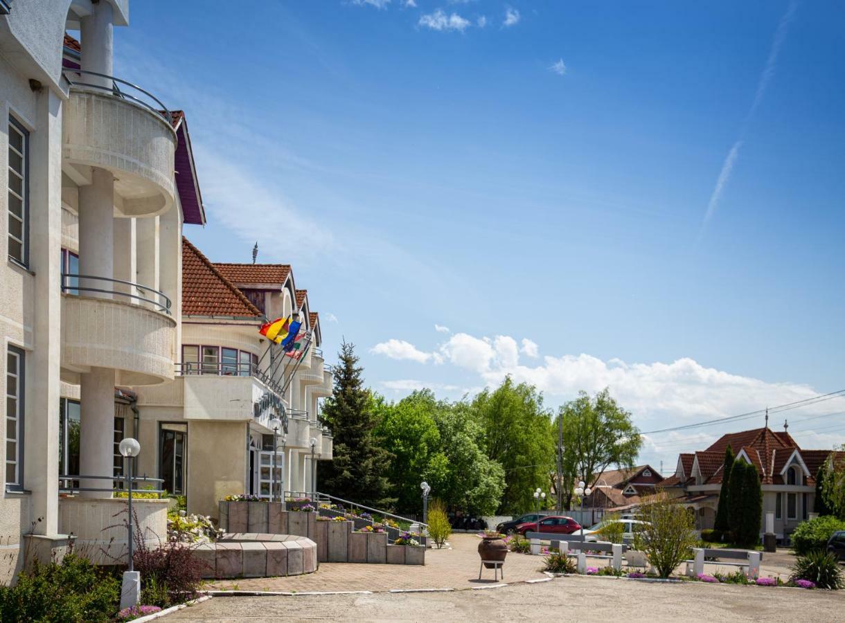 Hotel Castel Sfantu Gheorghe  Luaran gambar
