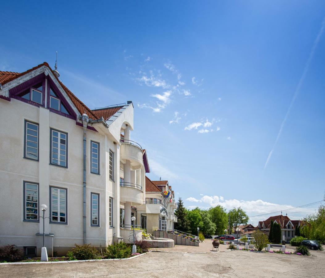 Hotel Castel Sfantu Gheorghe  Luaran gambar
